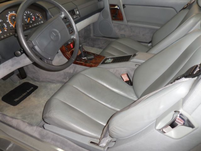 1991 mercedes 300 sl. two owners , low miles, mint.( no reserve)