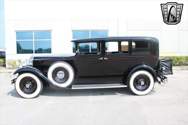 1929 packard eight