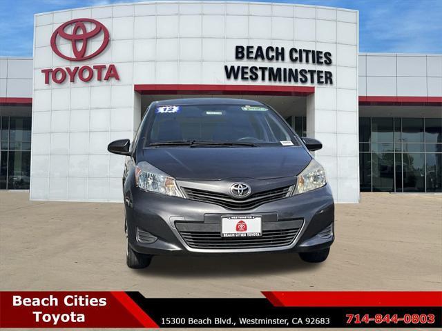 2012 toyota yaris le