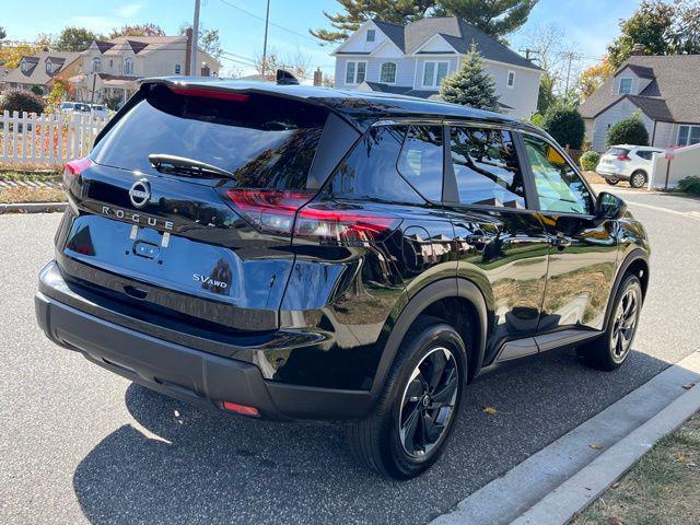 2024 nissan rogue sv