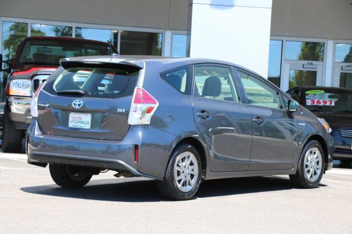 used 2017 toyota prius v three corvallis, or 97330 for sale in adair village, oregon