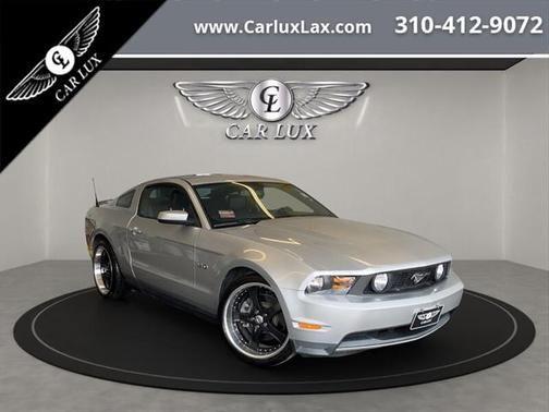 2012 ford mustang