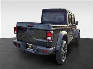 2023 Jeep Gladiator willys sport
