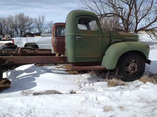 1948 international kb5. have title. call with any questions