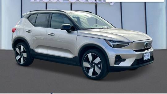 2024 Volvo XC40