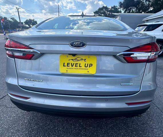 2020 ford fusion sel