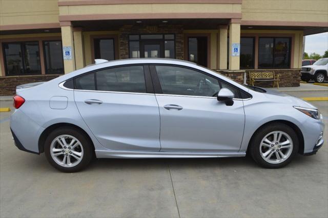 2017 chevrolet cruze lt