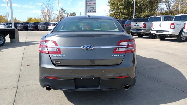 2017 ford taurus limited