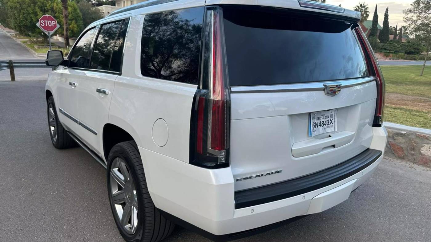 2016 cadillac escalade platinum