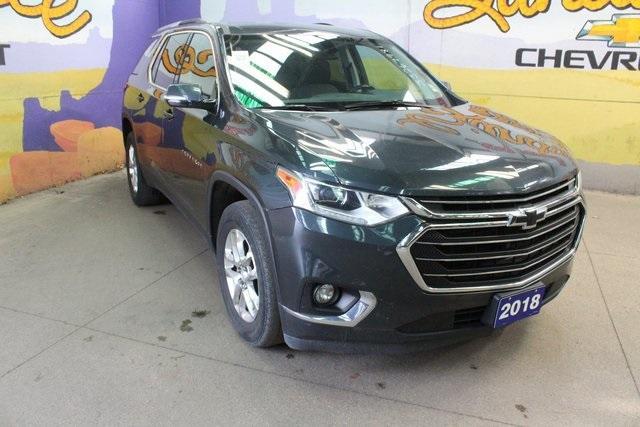 2018 chevrolet traverse lt cloth