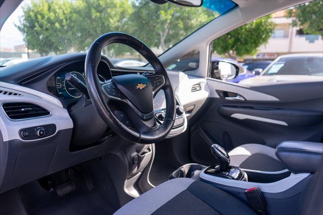 2017 chevrolet bolt ev lt