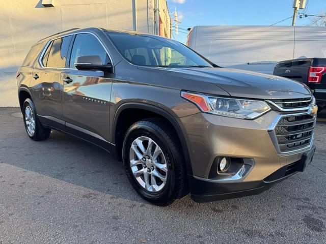 2020 chevrolet traverse lt cloth