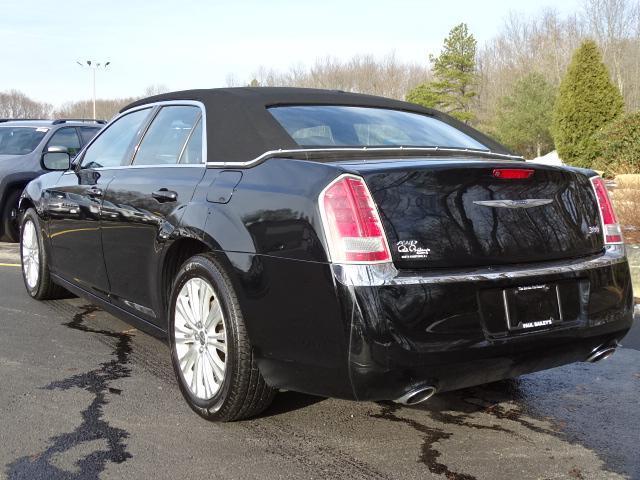 2013 chrysler 300 base awd base 4dr sedan for sale in north kingstown, rhode island