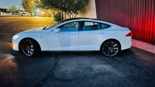 2015 Tesla Model S