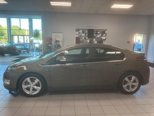 2014 chevrolet volt base