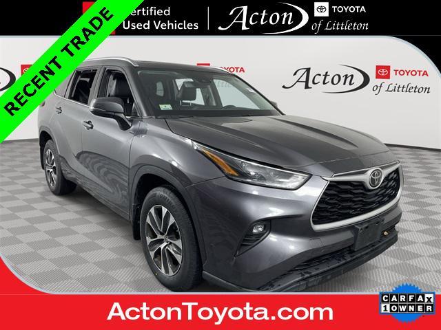 2021 toyota highlander xle