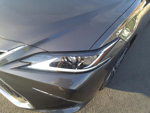 2022 lexus es 350 base