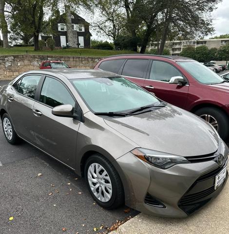 2018 toyota corolla le