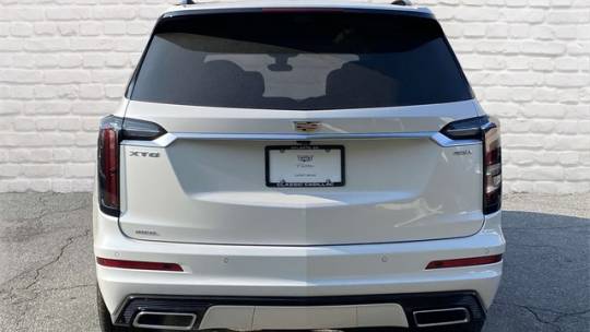 2025 Cadillac XT6