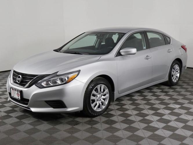 used 2017 nissan altima 2.5 s cleveland, oh 44129 for sale in cleveland, ohio