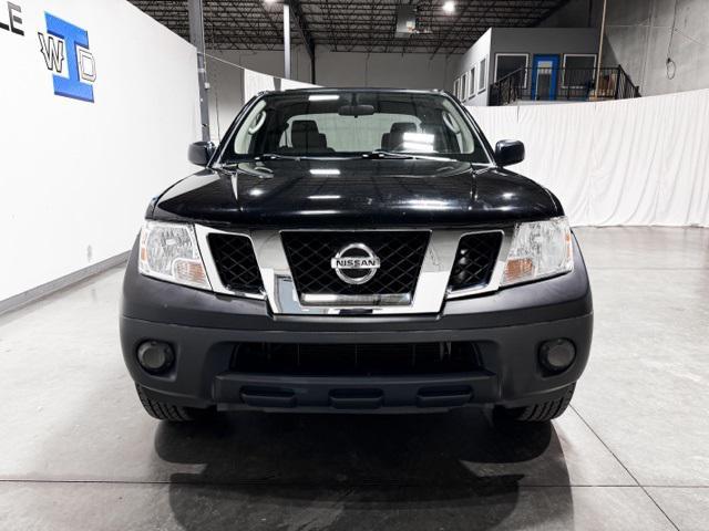 2011 nissan frontier s