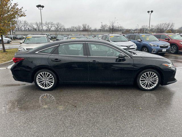 2019 toyota avalon limited
