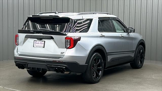 2022 ford explorer st