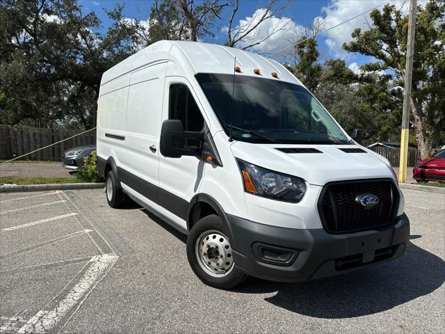 2022 ford transit-350 base