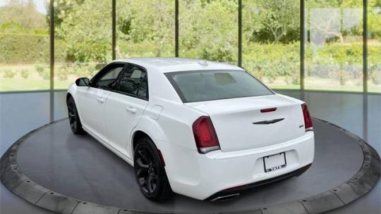 2023 Chrysler 300