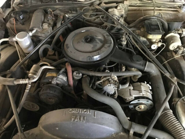 1986 cadillac fleetwood brougham 4 door 5l v8 4 speed automatic 63,000 miles
