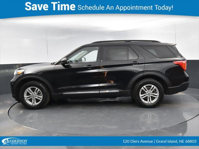 2022 ford explorer xlt