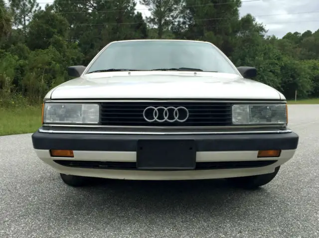 1989 audi 200 turbo **only 79,600 miles** pear white base sedan 4-door 2.2l