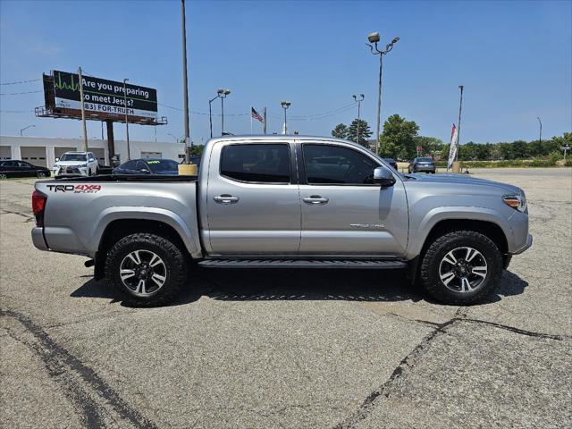 2018 toyota tacoma trd sport