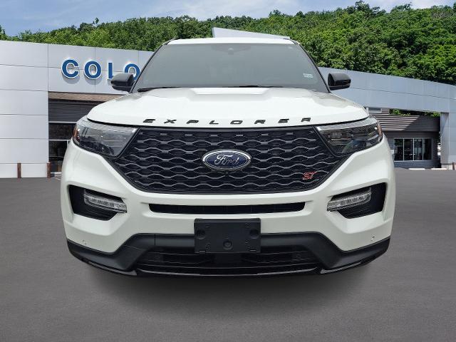 2022 ford explorer st