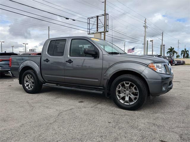 2021 nissan frontier sv