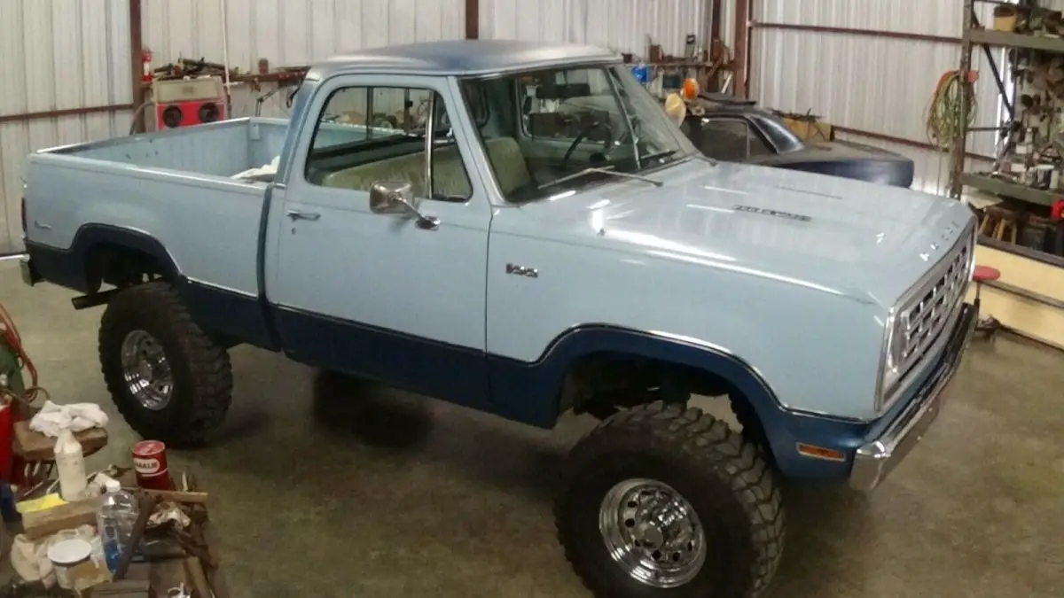 1975 dodge power wagon 4x4 360ci v8 4-speed short bed dana 60 rear, adventurer