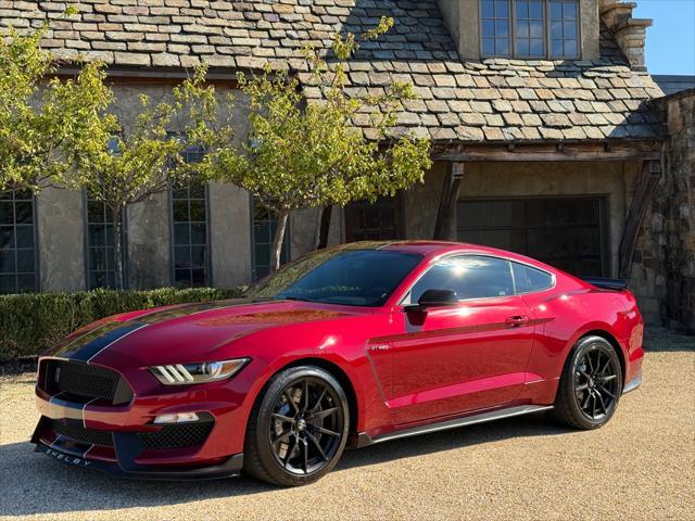 2017 ford shelby gt350 base
