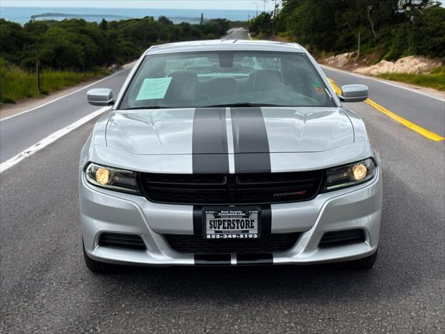 2021 dodge charger sxt