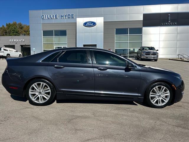 2013 lincoln mkz base