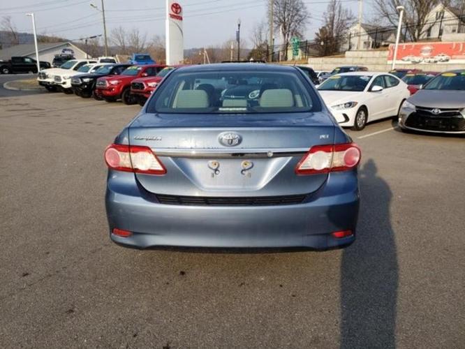 2013 toyota corolla le le 4dr sedan 4a for sale in greenfield, massachusetts