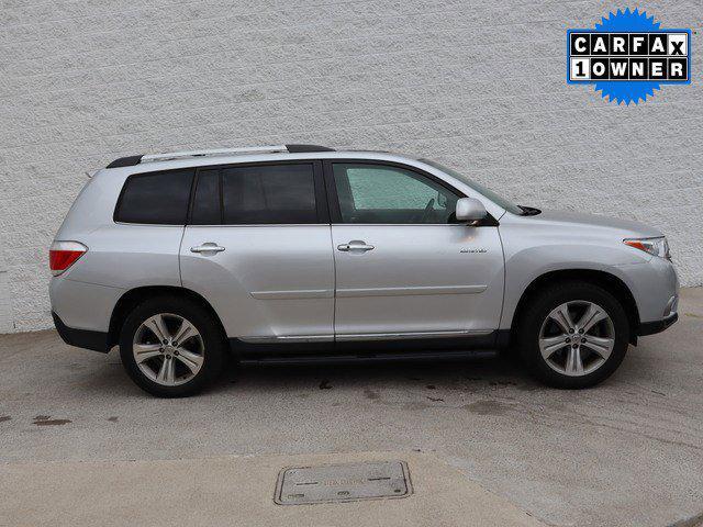2013 toyota highlander limited