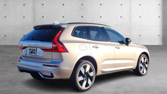 2025 Volvo XC60