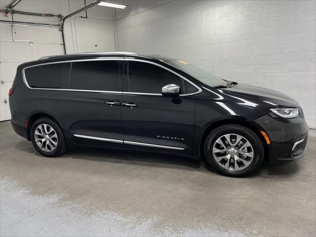 2024 chrysler pacifica hybrid pinnacle
