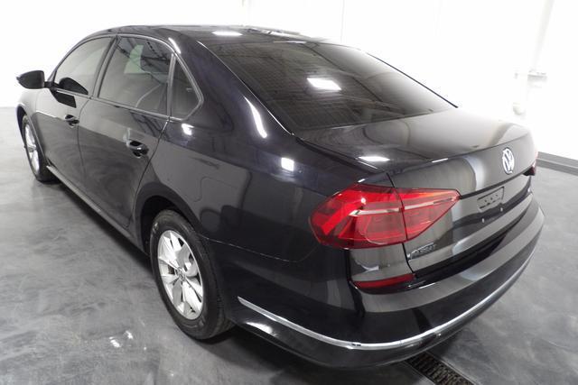 2018 volkswagen passat 2.0t s