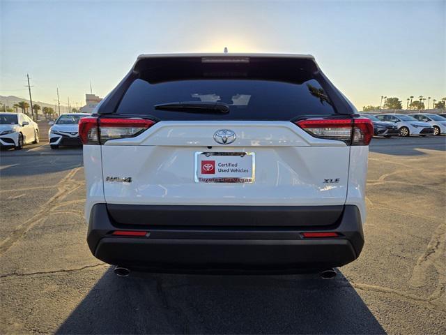 2022 toyota rav4 xle
