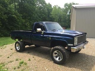 1981 chevy scottsdale 3/4 ton 4x4 immaculate