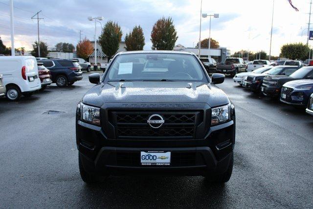2022 nissan frontier s