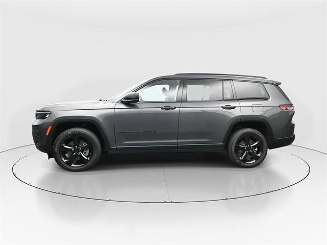 2022 jeep grand cherokee l laredo