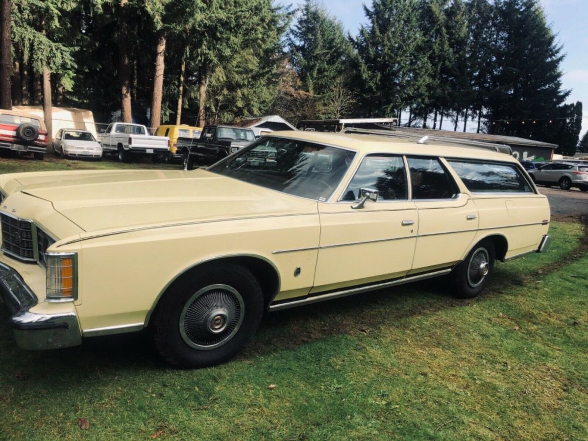 1973 ford ltd station wagon