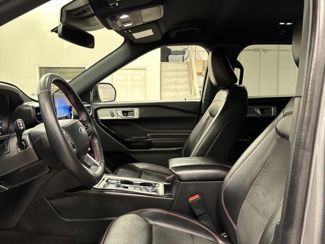 2022 ford explorer st-line